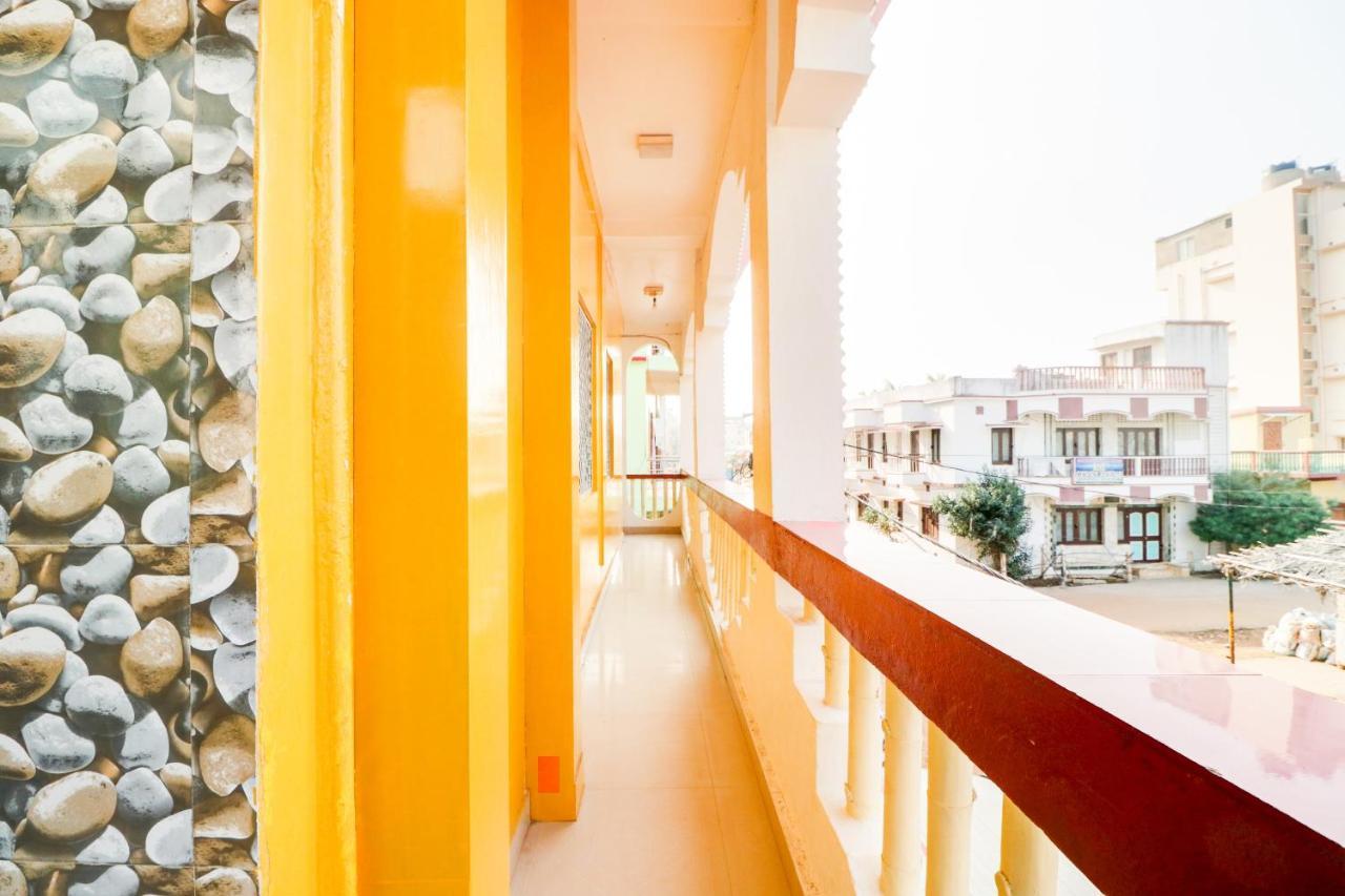 Spot On 68703 Delight Inn Puri Exterior photo